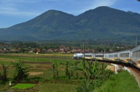 Indonesia-train-to-Surabaya